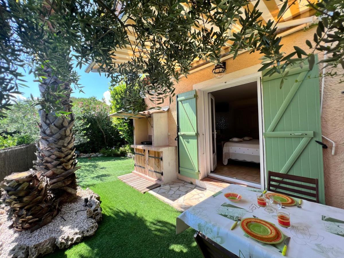 Bastide Du Levant Sainte-Maxime Exterior photo